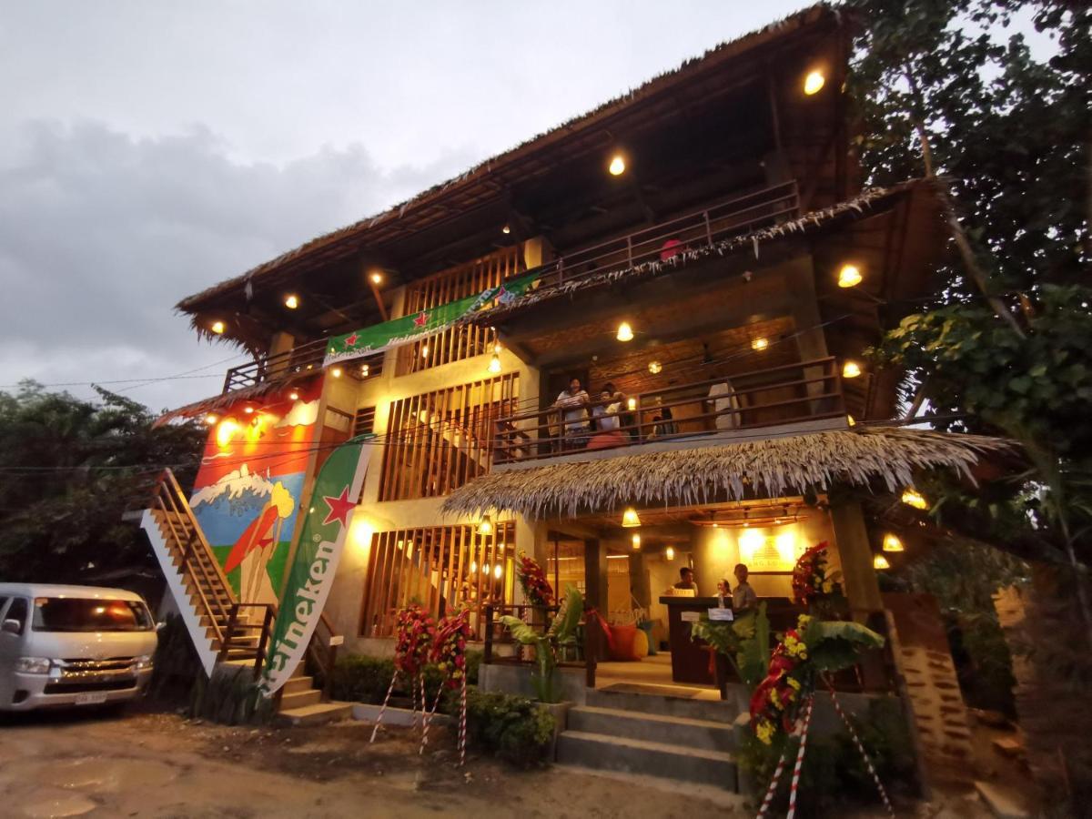 Hang Loose Hostel General Luna  Exterior photo